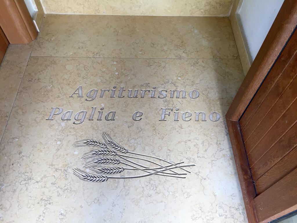 הוילה Rivoli Veronese Paglia&Fieno מראה חיצוני תמונה
